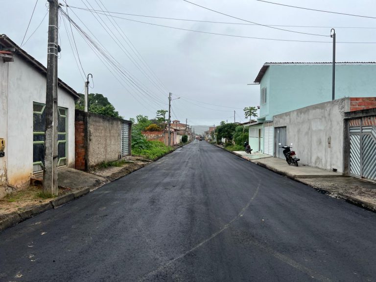 Alagoinhas+: Parque Moreira recebe obra de drenagem e ruas asfaltadas com o programa de obras da Prefeitura